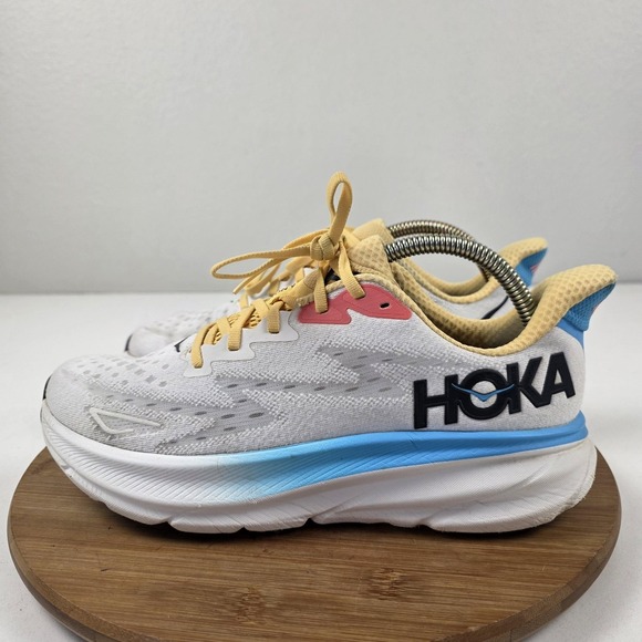 Hoka One One Shoes - Hoka One One Clifton 9 Shoes Womens Size 10 White BSW Road Running Sneakers